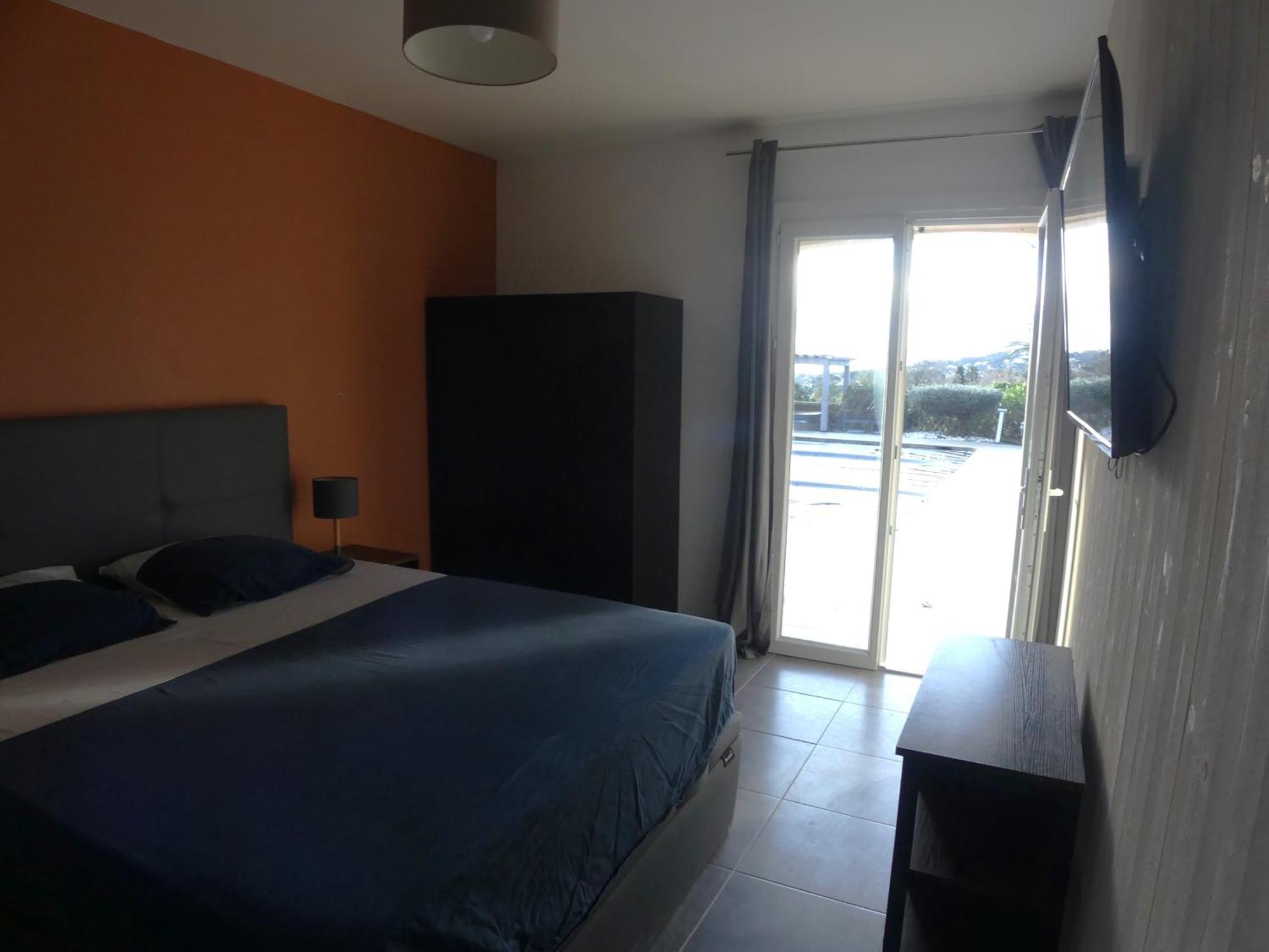 Hotel La Calanque Du Boucharel Saint Aygulf Esterno foto